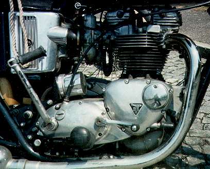 Triumph_h2